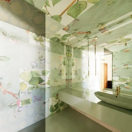 Casa Trentini - Atemporary Art Apartment *