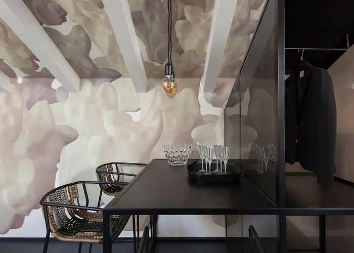 Casa Trentini - Atemporary Art Apartament Trydent