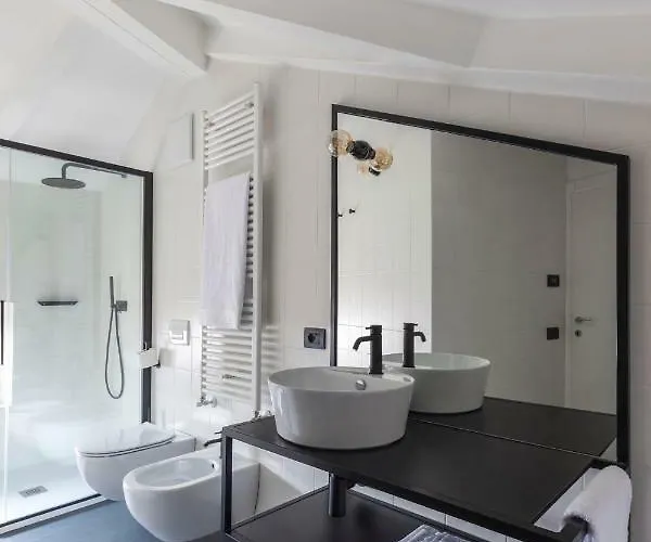 Casa Trentini - Atemporary Art Apartament