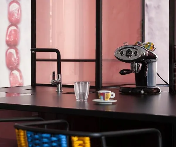 Casa Trentini - Atemporary Art Apartament Trydent